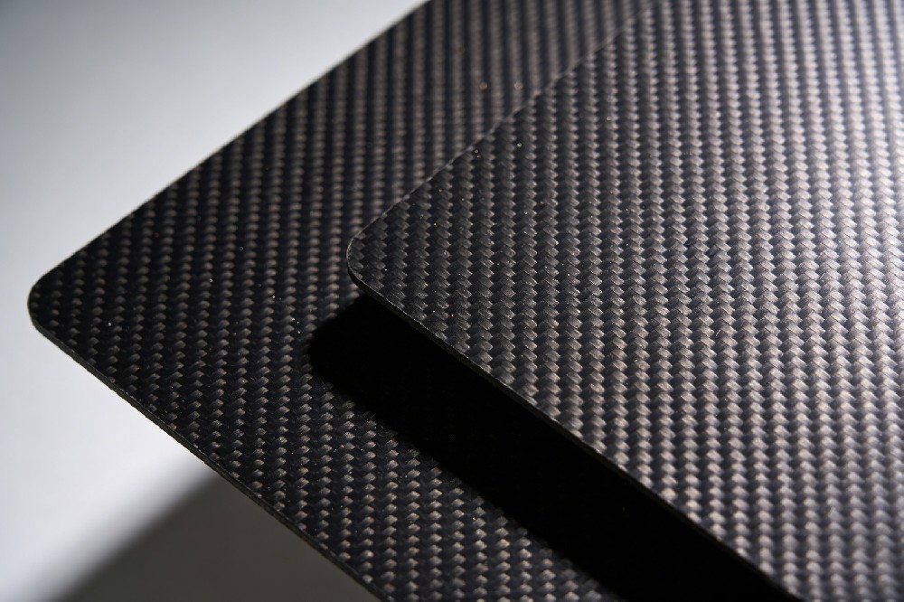 碳纤维板
